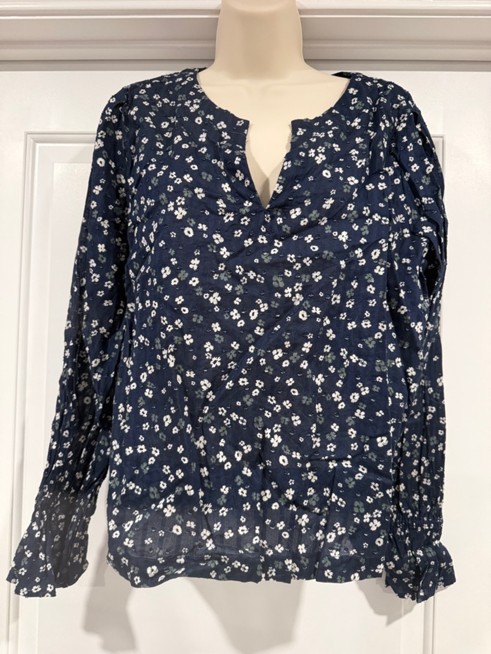 LOFT Women’s Navy Floral Long-Sleeve Blouse